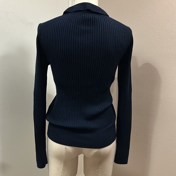 Sold- J Crew Ruffle collar ribbed merino wool sweater size S- great condition - Picture 6 of 8